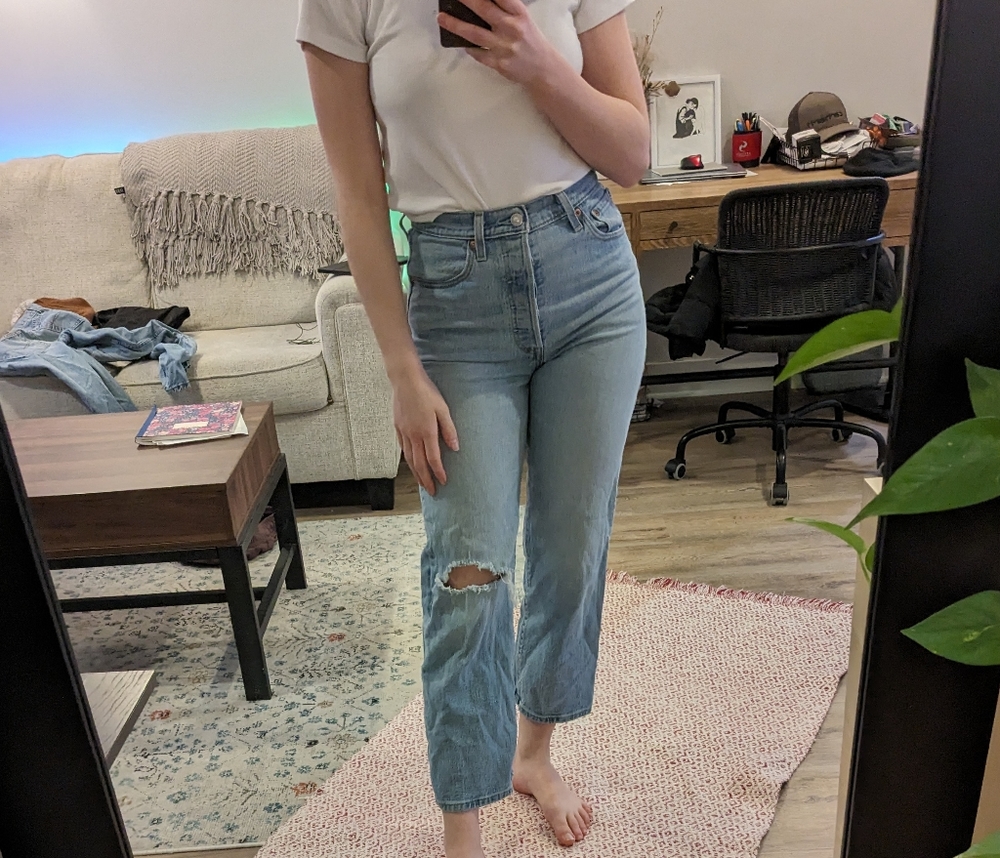 Levi wedgie jeans.